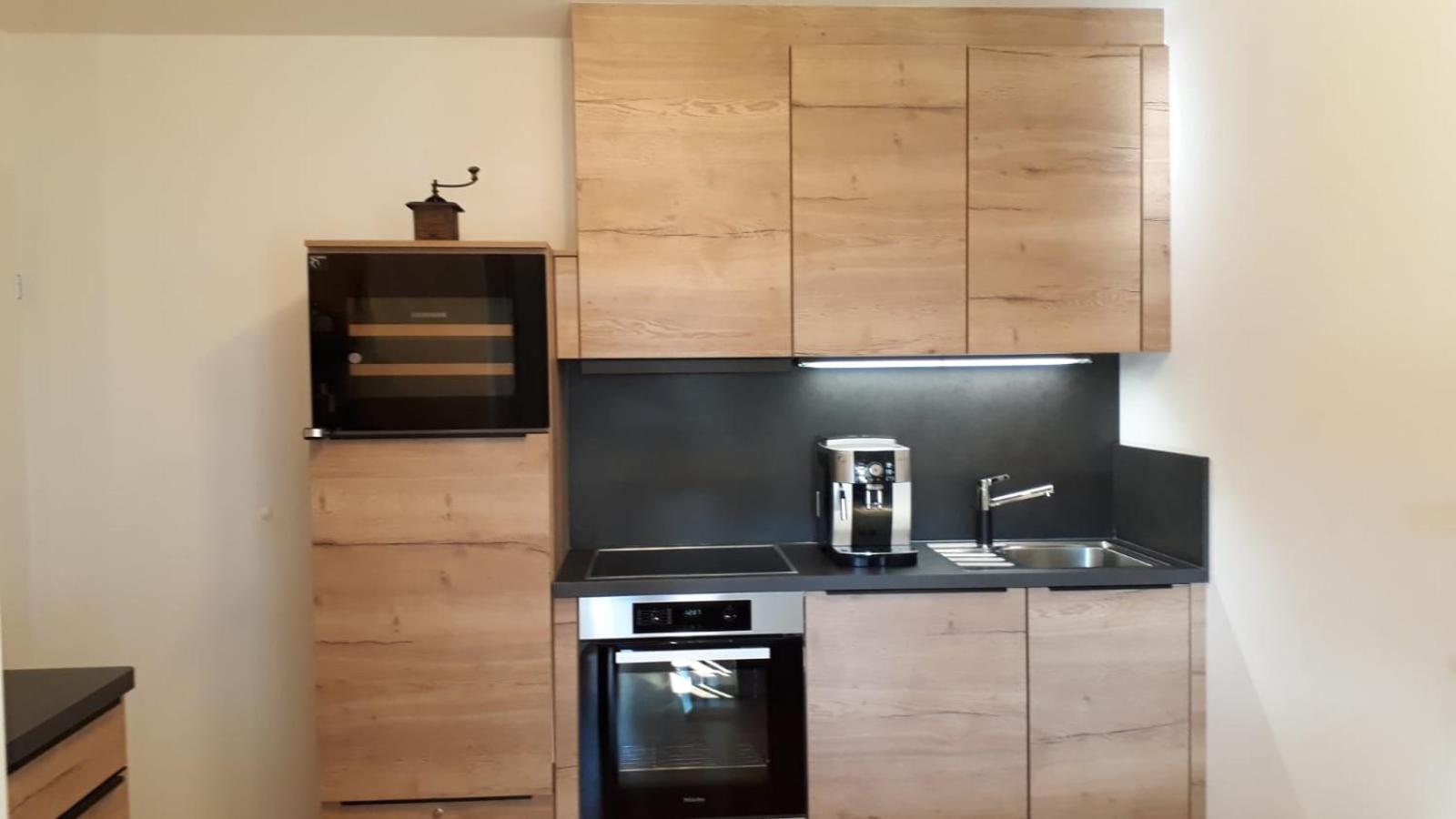 "Nature Erleben" Appartement & Komfortzimmer Velden am Woerthersee Ngoại thất bức ảnh